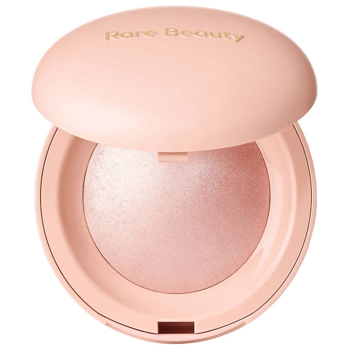 RARE BEAUTY – POSITIVE LIGHT SILKY TOUCH HIGHLIGHTER