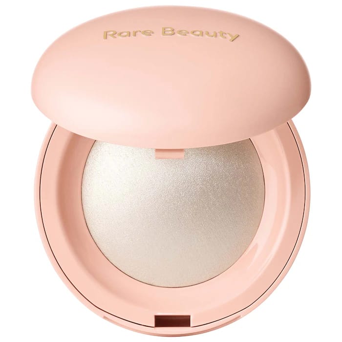 RARE BEAUTY – POSITIVE LIGHT SILKY TOUCH HIGHLIGHTER