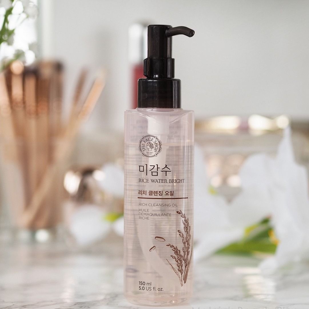 https://beautyvente.com/products/the-face-shop-rice-water-bright-light-cleansing-oil-150ml